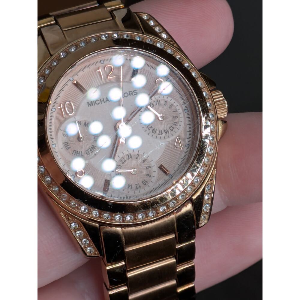 Michael Kors Woman’s MK5613 Rose Gold Watch Round Crystal Rhinestone Bezel - Picture 3 of 4